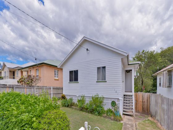 101 Lindwall St Upper Mount Gravatt Qld 4122, Upper Mount Gravatt - Thumbnail 2
