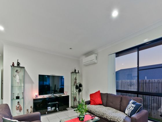 17 Prestige Drive Marsden QLD 4132, Marsden - Thumbnail 2