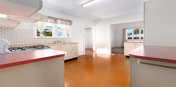18 Kurts Street Holland Park West QLD 4121, West - Thumbnail 7