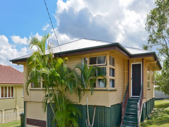 23 Zetland St Upper Mount Gravatt QLD 4122, Upper Mount Gravatt - Image 1