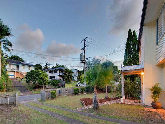 16 Togar Street Manfield QLD 4122, Mansfield - Thumbnail 5