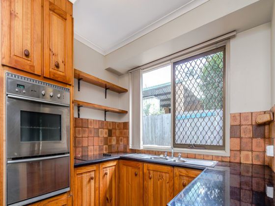 28 Ivanhoe Dr Bethania QLD 4205, Bethania - Thumbnail 2
