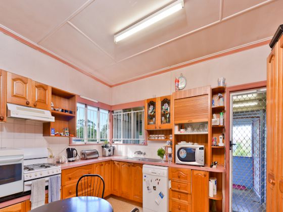 37 Mayrene Street Carina QLD 4152, Carina - Thumbnail 6