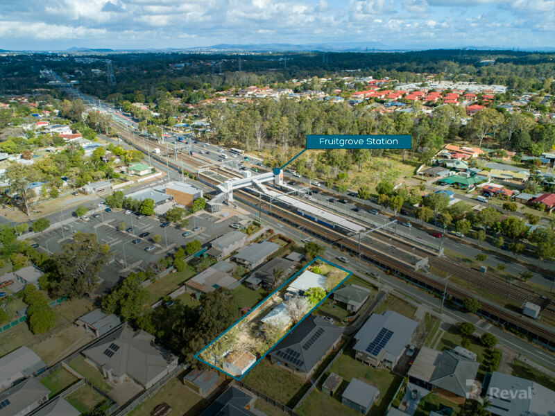 properties Image