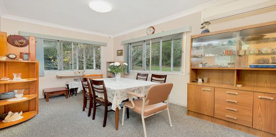 41 Joachim Street Holland Park West QLD 4121, West - Thumbnail 2