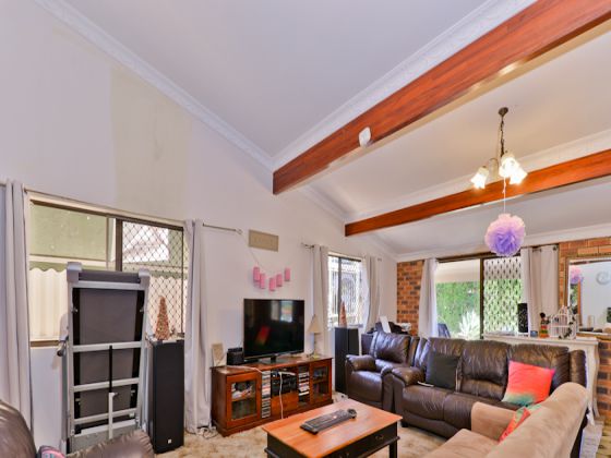 44 Fairlawn St Nathan QLD 4111, Nathan - Thumbnail 6