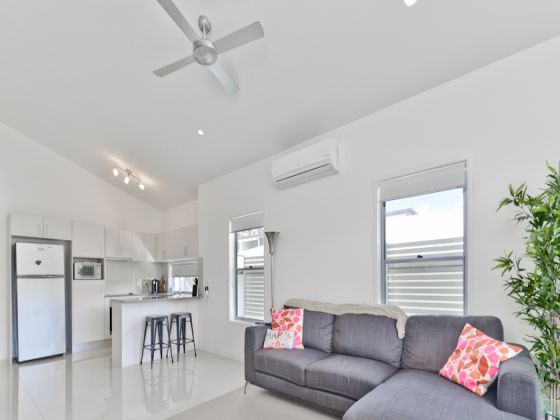 5/42 Latimer St Holland Park QLD 4121, 5/42 Latimer St Holland Park - Image 1