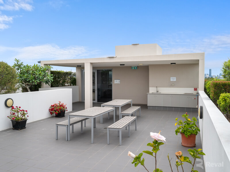 5/908 Logan Rd Holland Park West QLD 4121, West - Thumbnail 8
