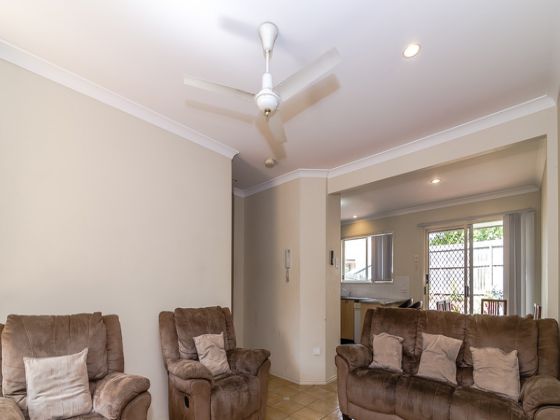 55/25 Buckingham Pl Eight Mile Plains QLD 4113, Eight Mile Plains - Thumbnail 2