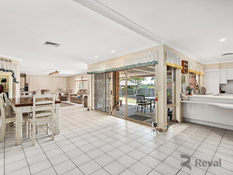 30 Boorala Crescent Eight Mile Plains QLD 4113, Eight Mile Plains - Thumbnail 5